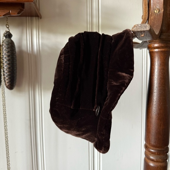 Vintage Velvet Silk Blend Cloche Bucket Hat - Picture 3 of 5